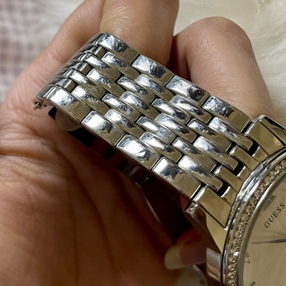 Silver Guess crystal watch - used - Picture 6 of 8